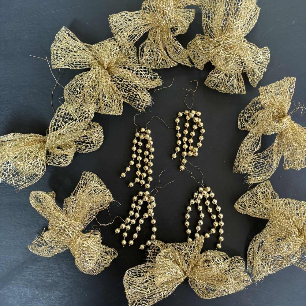 Vintage Sparkly Gold Bows (8) & 4 Strand of Gold Pearl (4)